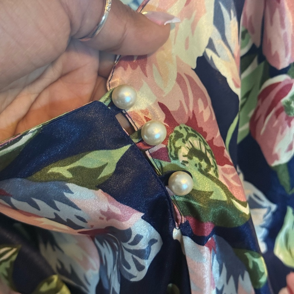 VTG Cacique Navy and Pink Floral Lingerie - Picture 3 of 7